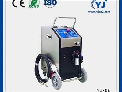 फार्मास्युटिकल उपकरण की सफाई: कैसे सूखी बर्फ सख्त स्वच्छता मानकों को पूरा करती है